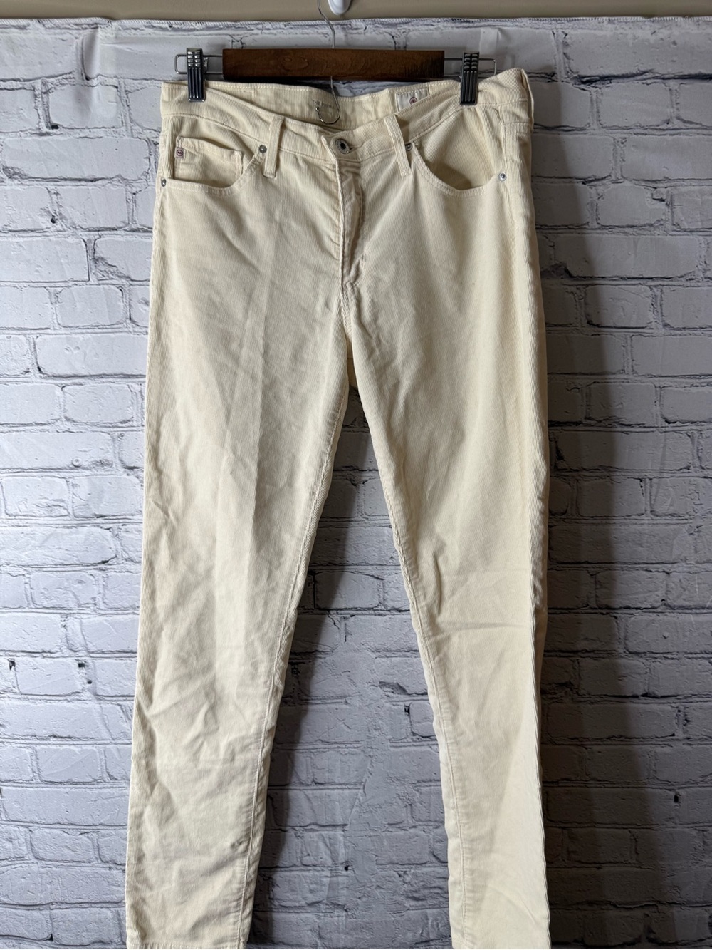 AG Adriano Goldschmied cream corduroy jeans the prima cigarette leg 29R